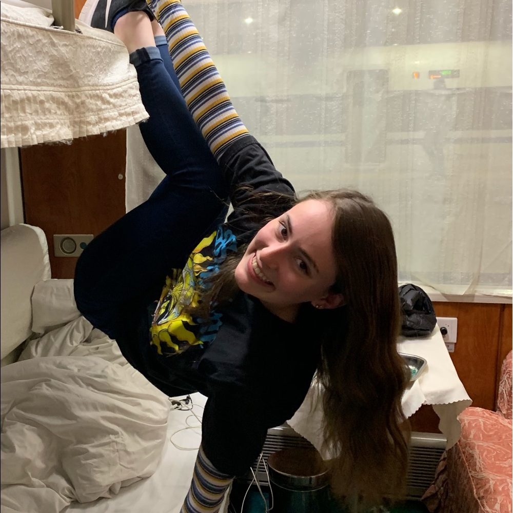 Meet your Posher, Ashley